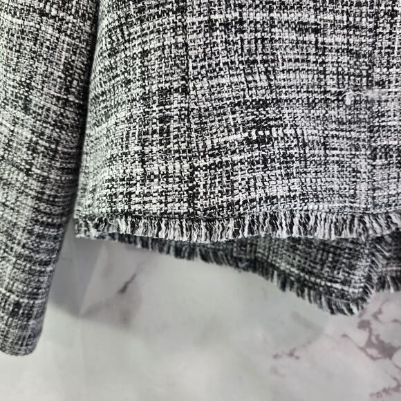 Anthropologie Blazer Women 4 P Black White Tweed Fringe Crop Boucle Pearl Maeve - Picture 8 of 13